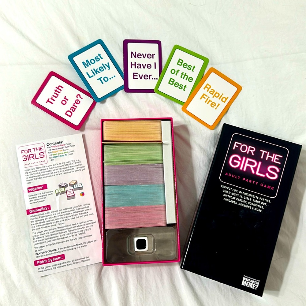 FOR THE GIRLS card game!